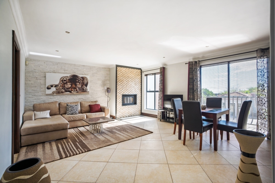 13 Bedroom Property for Sale in Plattekloof 3 Western Cape